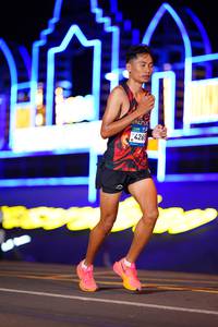 BIB: 426
                            <button type="button" onclick="openModal(22829972)" class="btn btn-primary btn-sm float-right btn-popup" data-toggle="modal" data-target=".modal-high-quality">
                        <i class="fas fa-shopping-cart"></i> Add to Cart
                    </button>
                                            <button type="button" onclick="isThisMe(22829972, true)" class="btn btn-success btn-sm float-right btn-popup btn-isme hidden" data-toggle="tooltip" data-placement="bottom" title="นี่คือรูปของคุณใช่ไหม คลิกที่นี่เพื่อเอาเข้าอัลบั้ม">
                        <i class="fas fa-plus"></i> Add to album
                    </button>
                    <button type="button" onclick="isThisMe(22829972, false)" class="btn btn-warning btn-sm float-right btn-popup btn-isnotme hidden">
                        <i class="fas fa-ban"></i> Remove from album
                    </button>